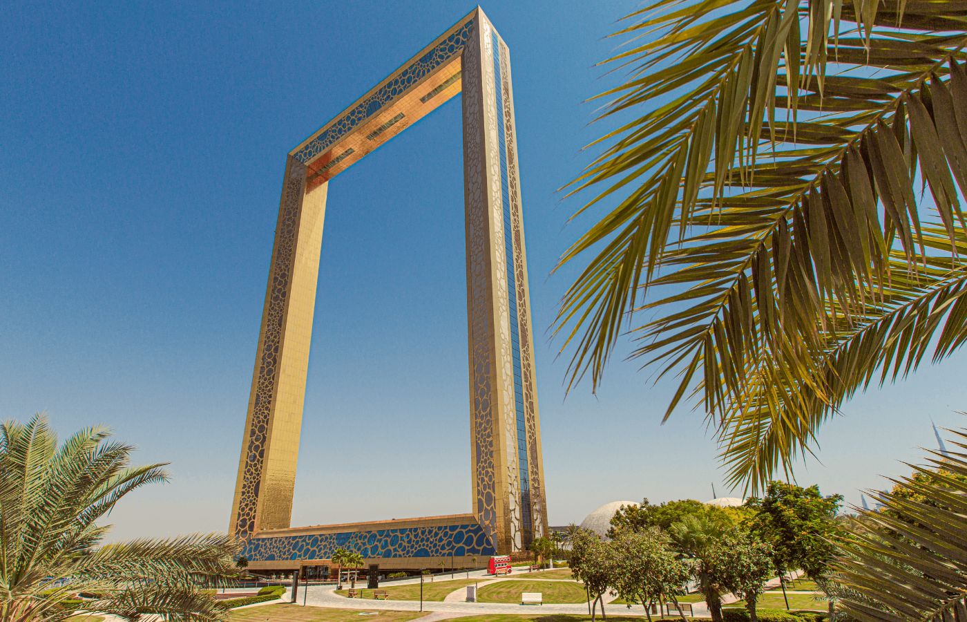 Free zones in dubai